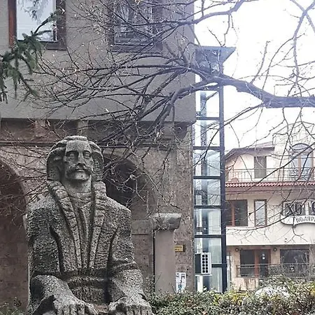 Boliari Hotel